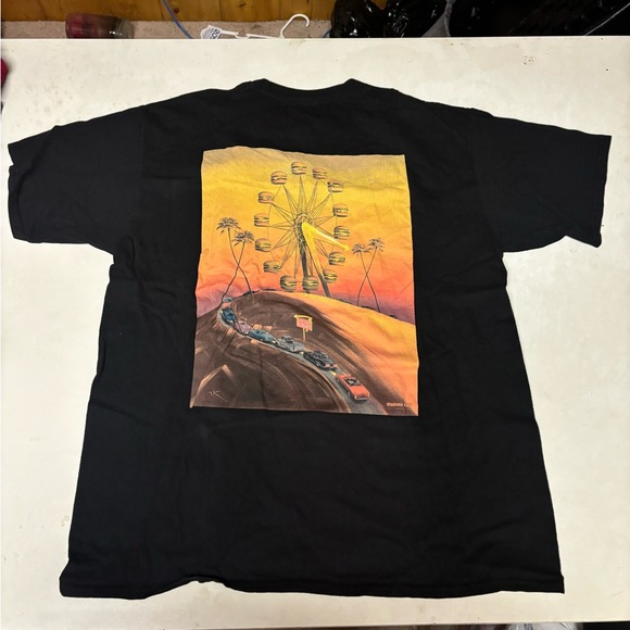 In N Out tee L - Picture 3 of 3